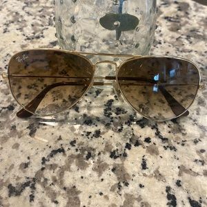 Rayban brown aviators